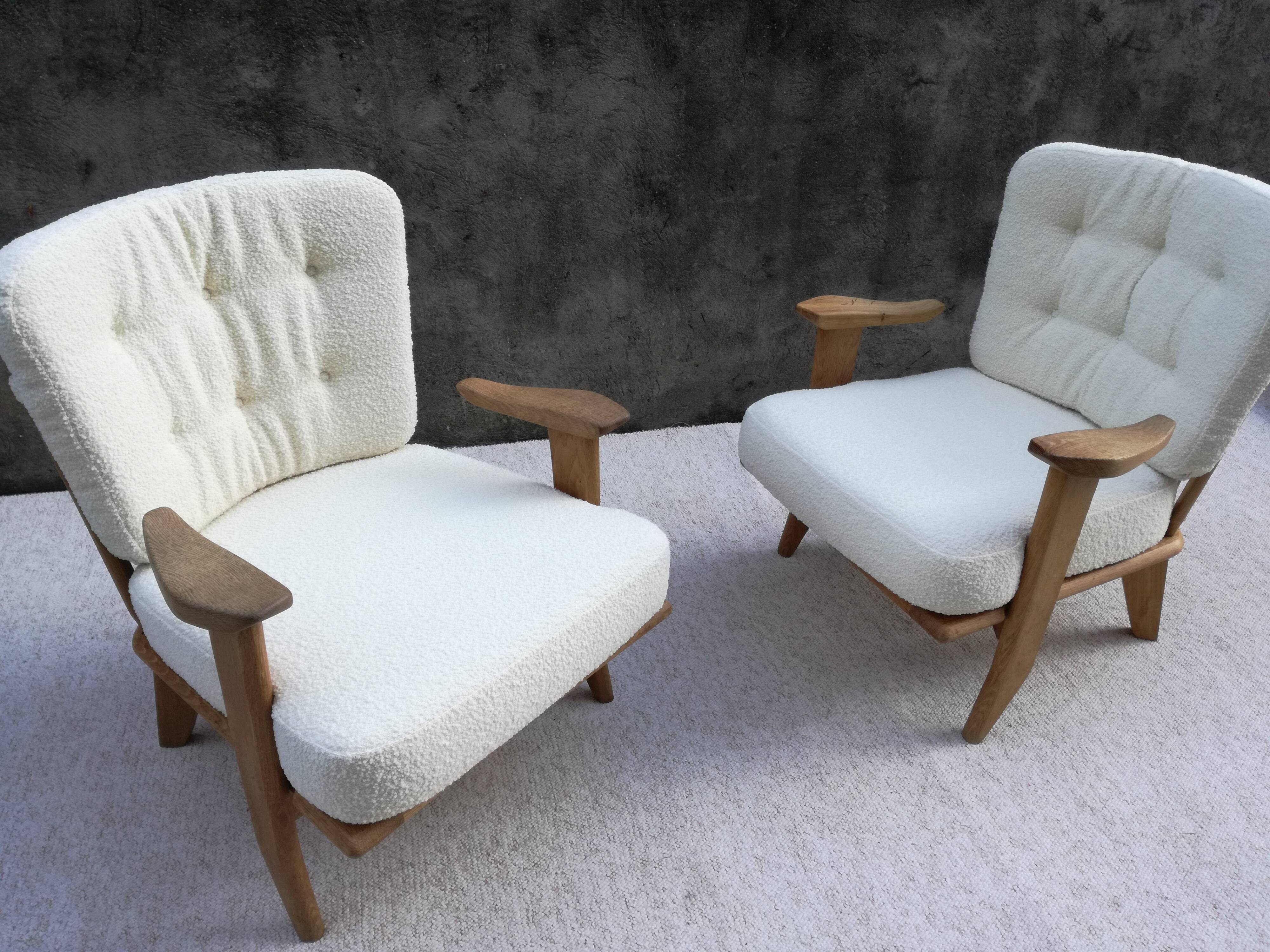Paire de fauteuils en chêne par Guillerme et Chambron pour Votre Maison, 1960