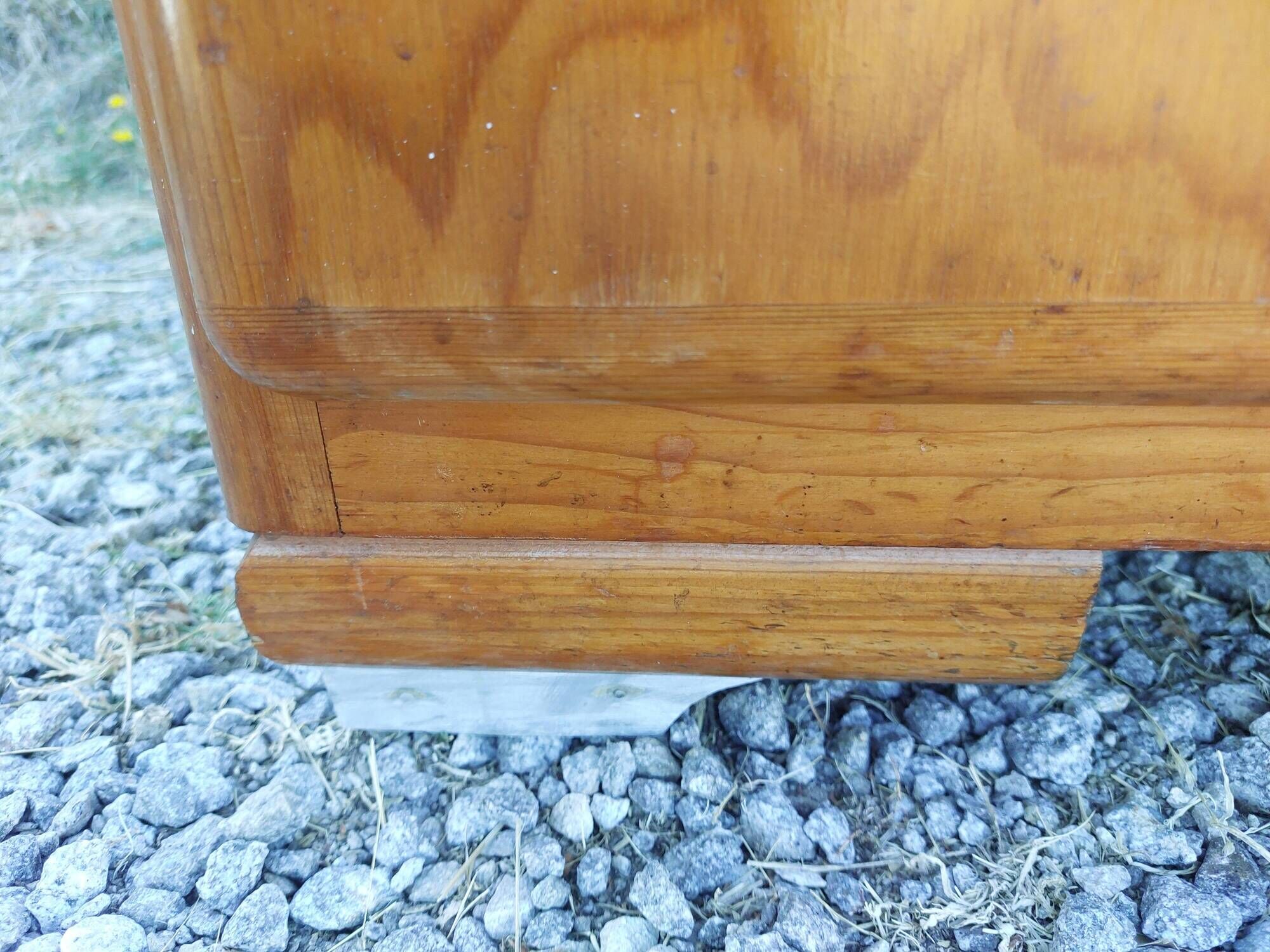 Mado buffet, asymmetrical doors, metal, floral top, vintage