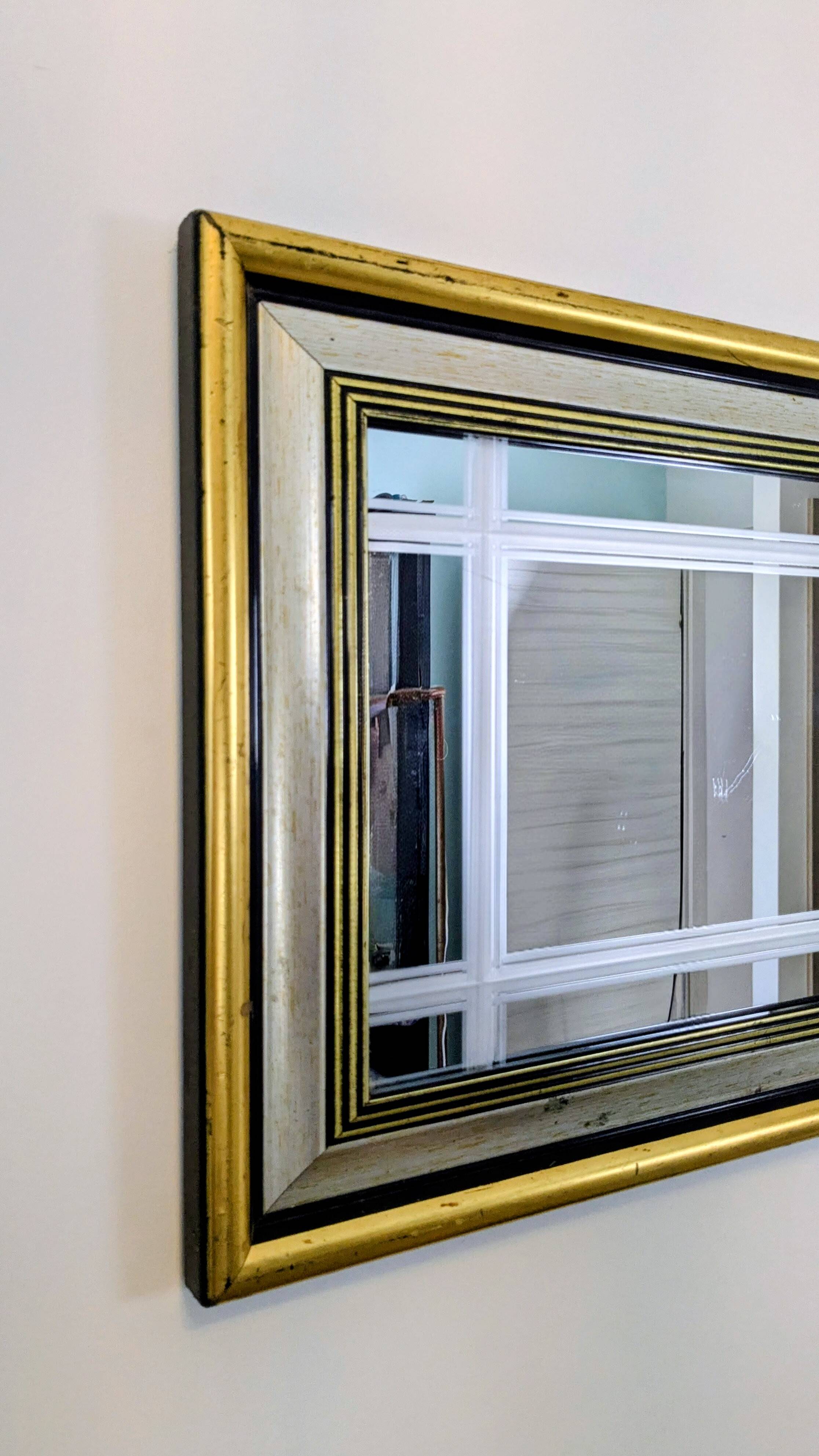 Antique mirror with a gold frame, classic elegance 49 x 38 cm