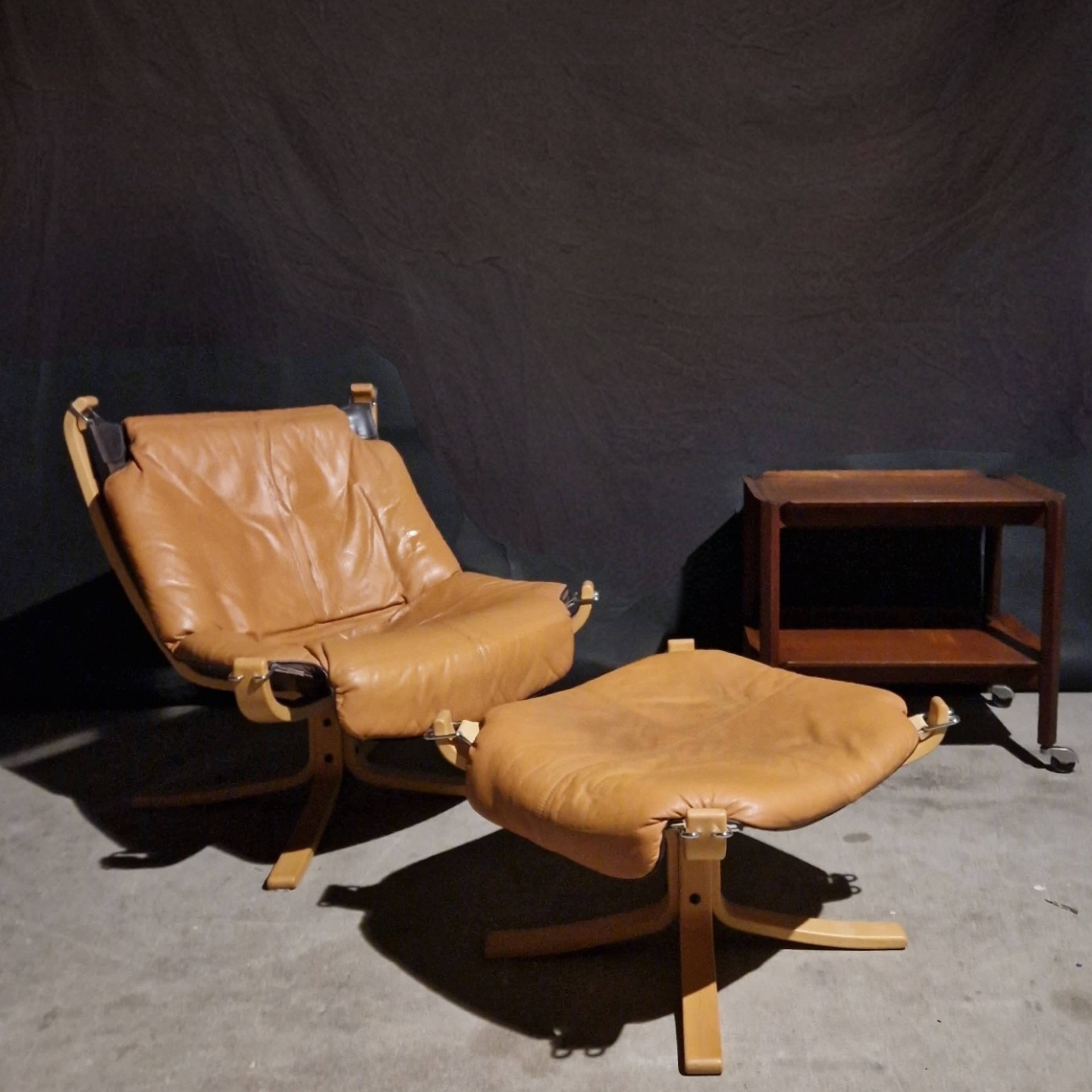 Fauteuil lounge et ottoman Falcon de Sigurd Ressel pour Vatne, Norvège 1970