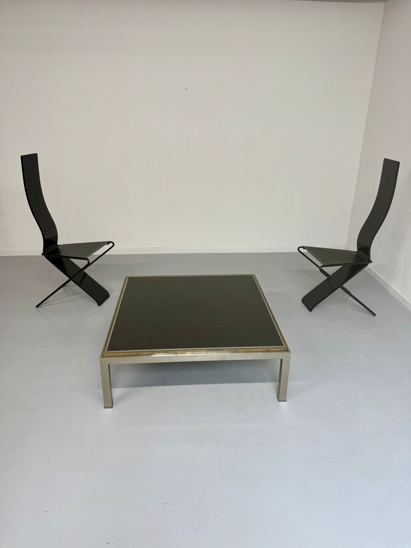 Large Flaminia coffee table designed by Willy Rizzo from the 1970s, metal and stone.