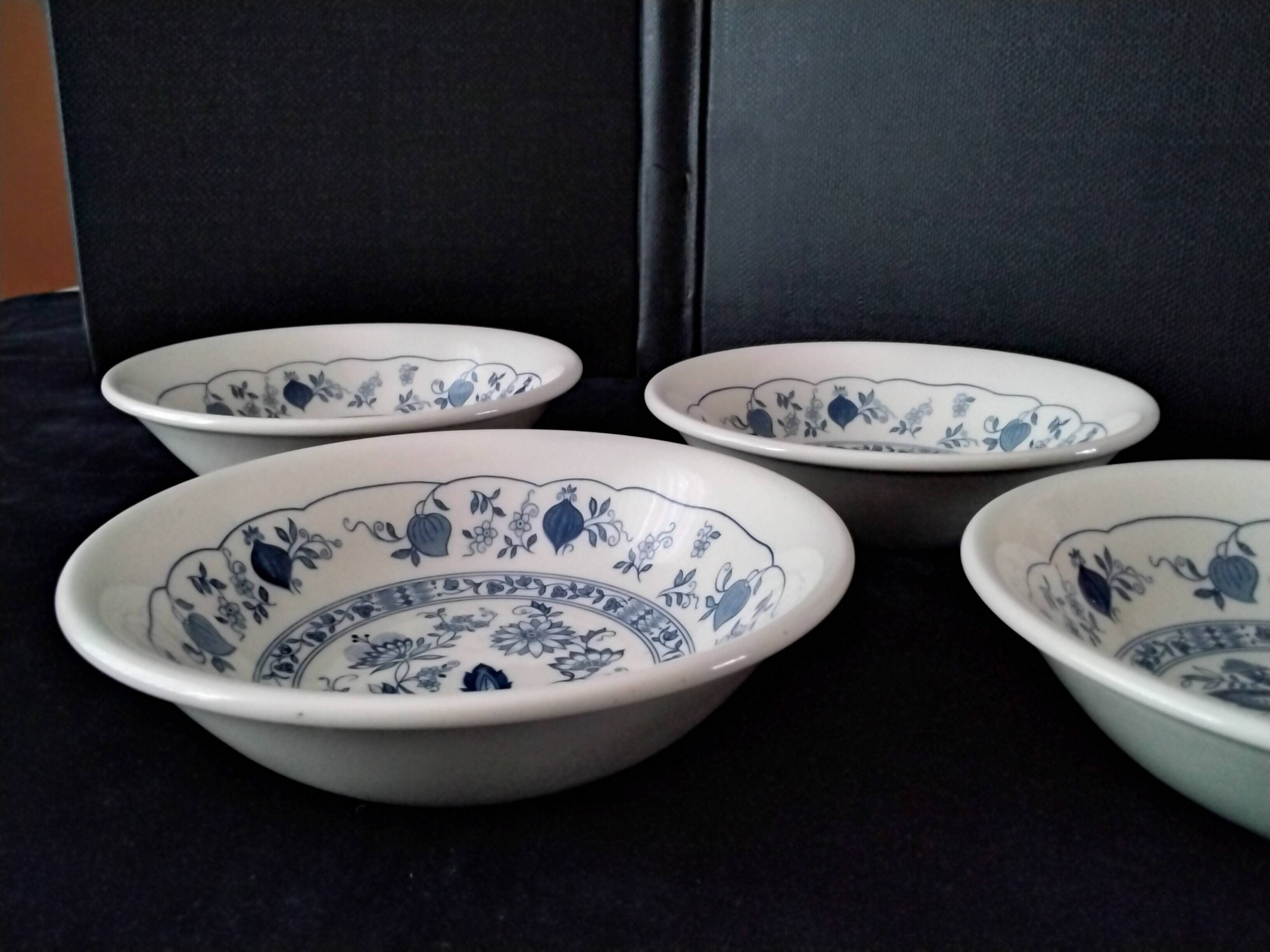 4 Biltons porridge or cereal bowls with blue onion decoration
