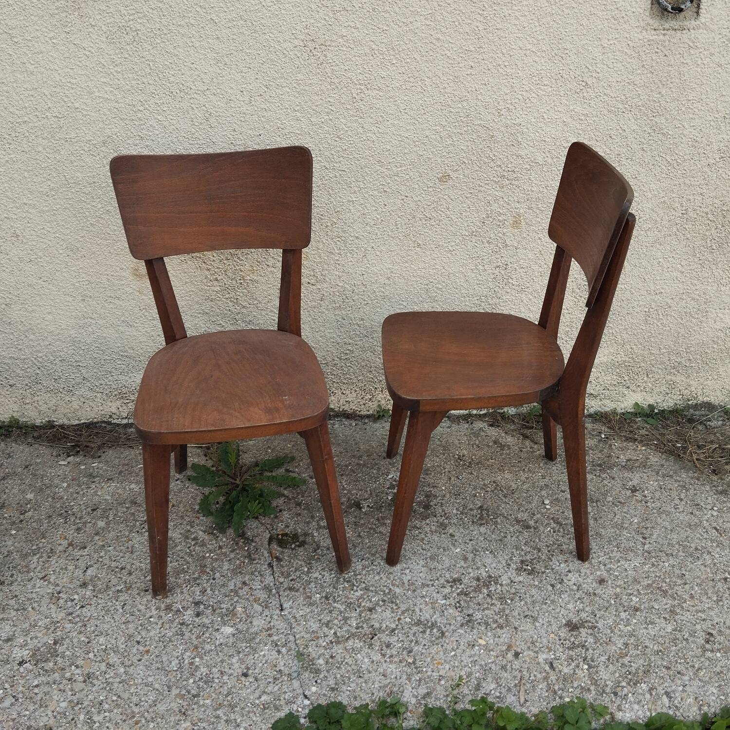 Pair of monobloc reconstruction chairs