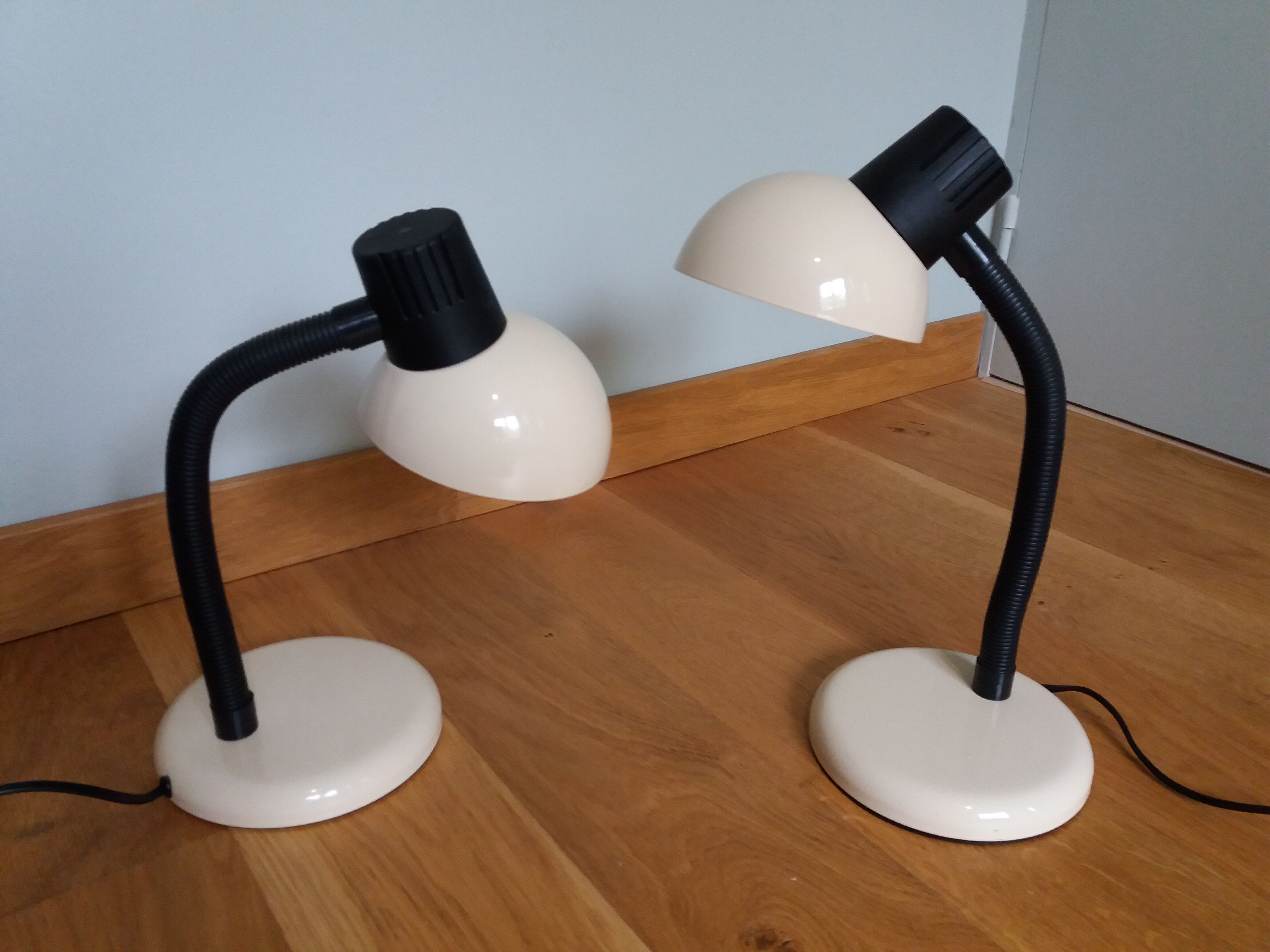2 lampes de bureau flexible italienne Brama Milano