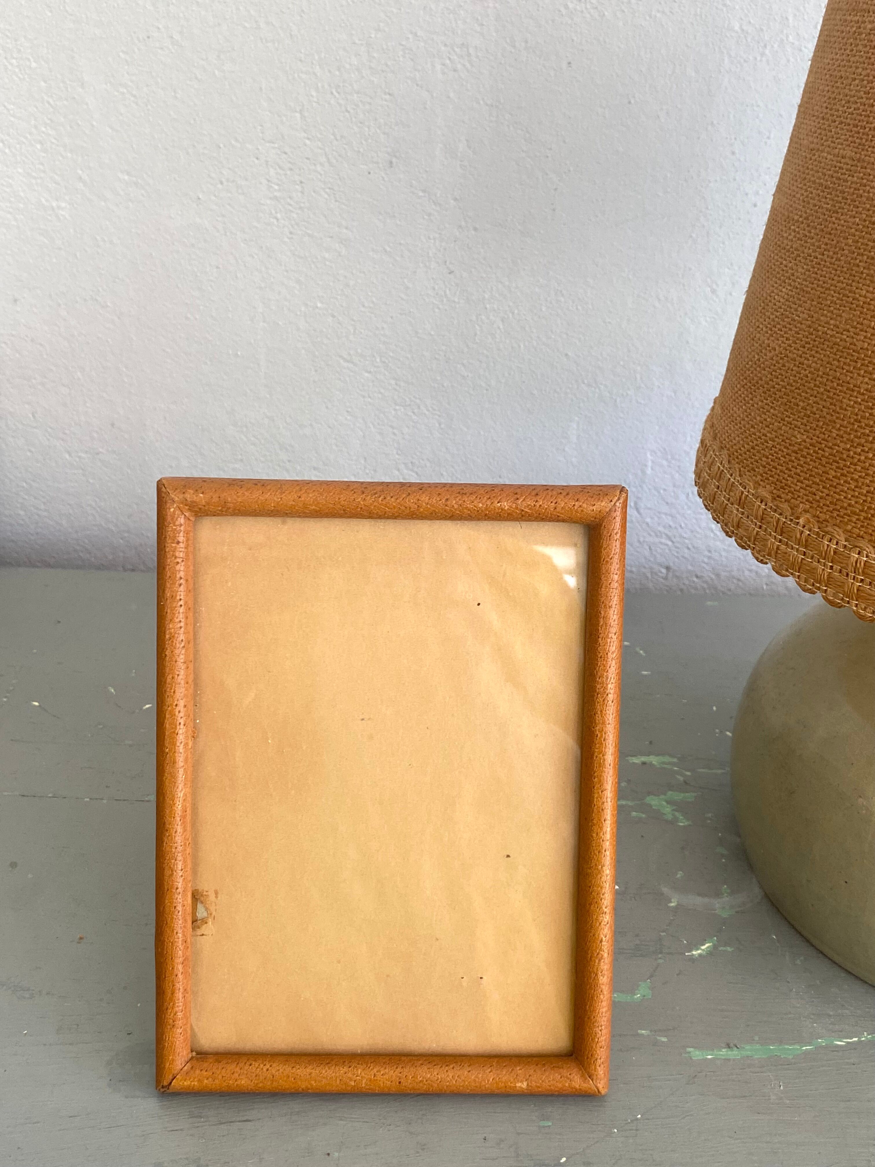 Frame in leather 60s