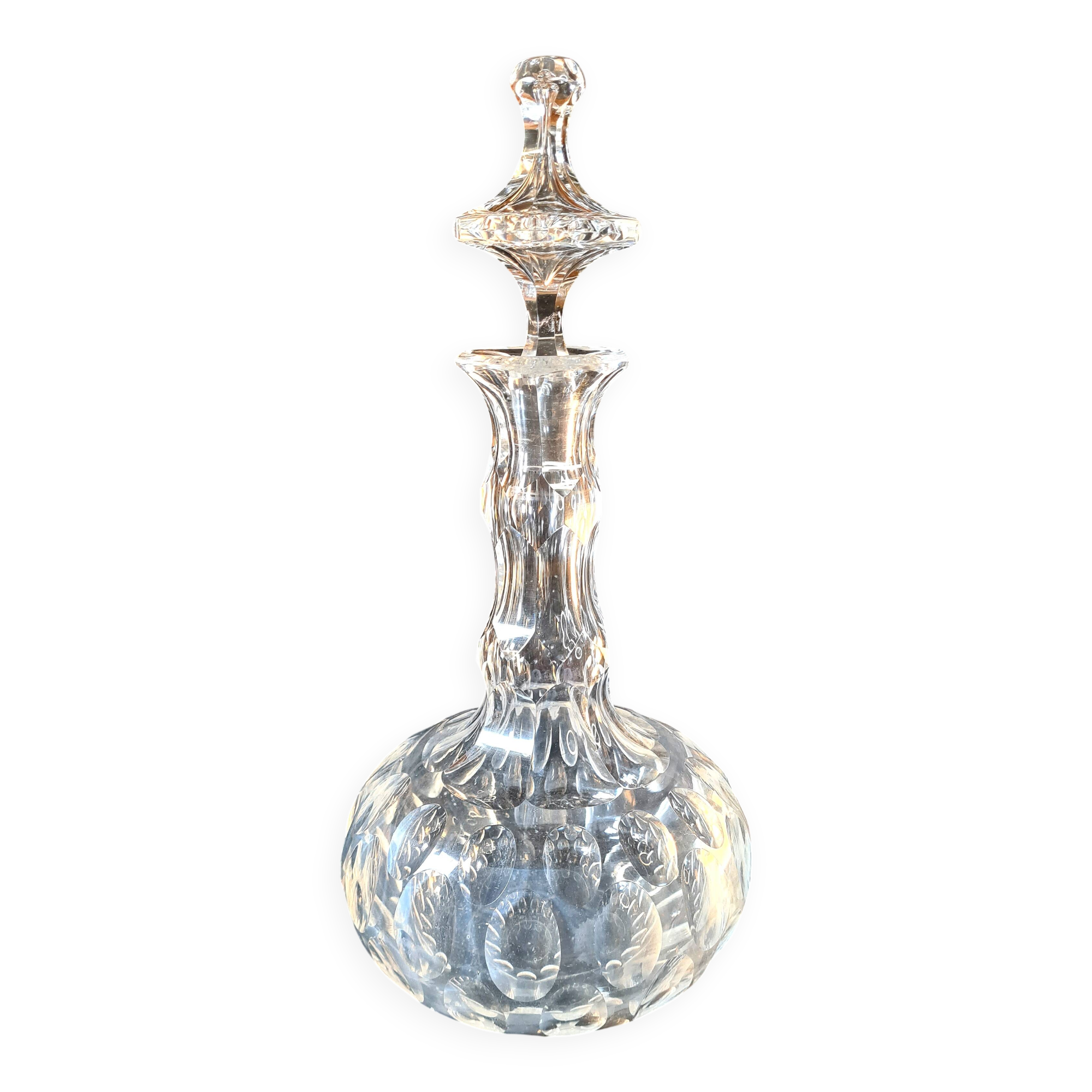 Cut crystal carafe – high-end piece, invoice from a prestigious brand.