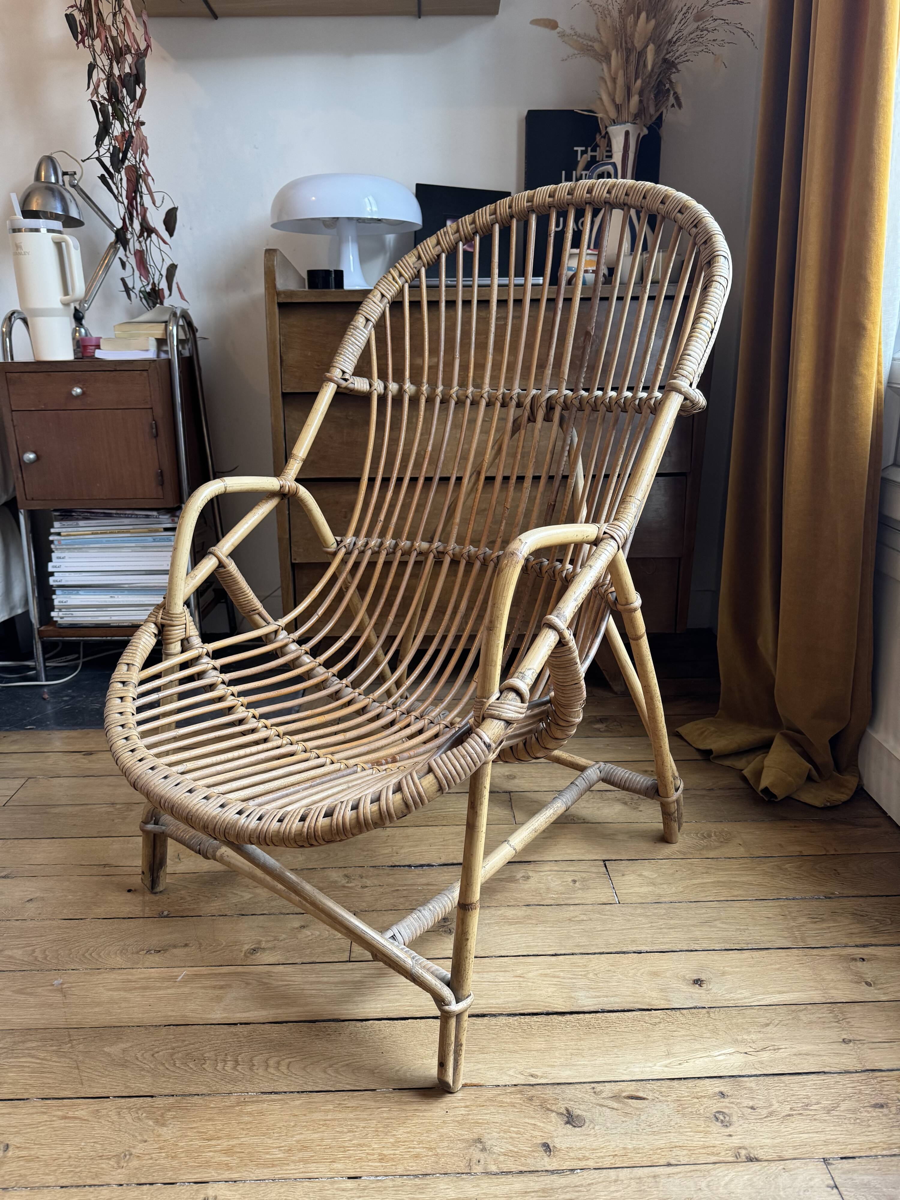 Rattan armchair - authentic vintage charm look