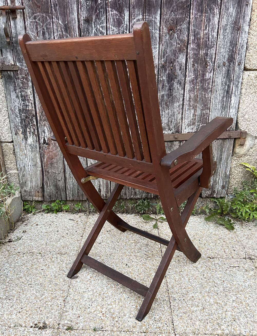 Elegant Folding Garden Chair in Teak – beautiful era holiday style