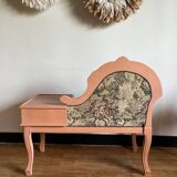Gustave telephone cabinet