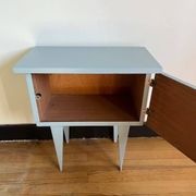 Jeanne bedside table