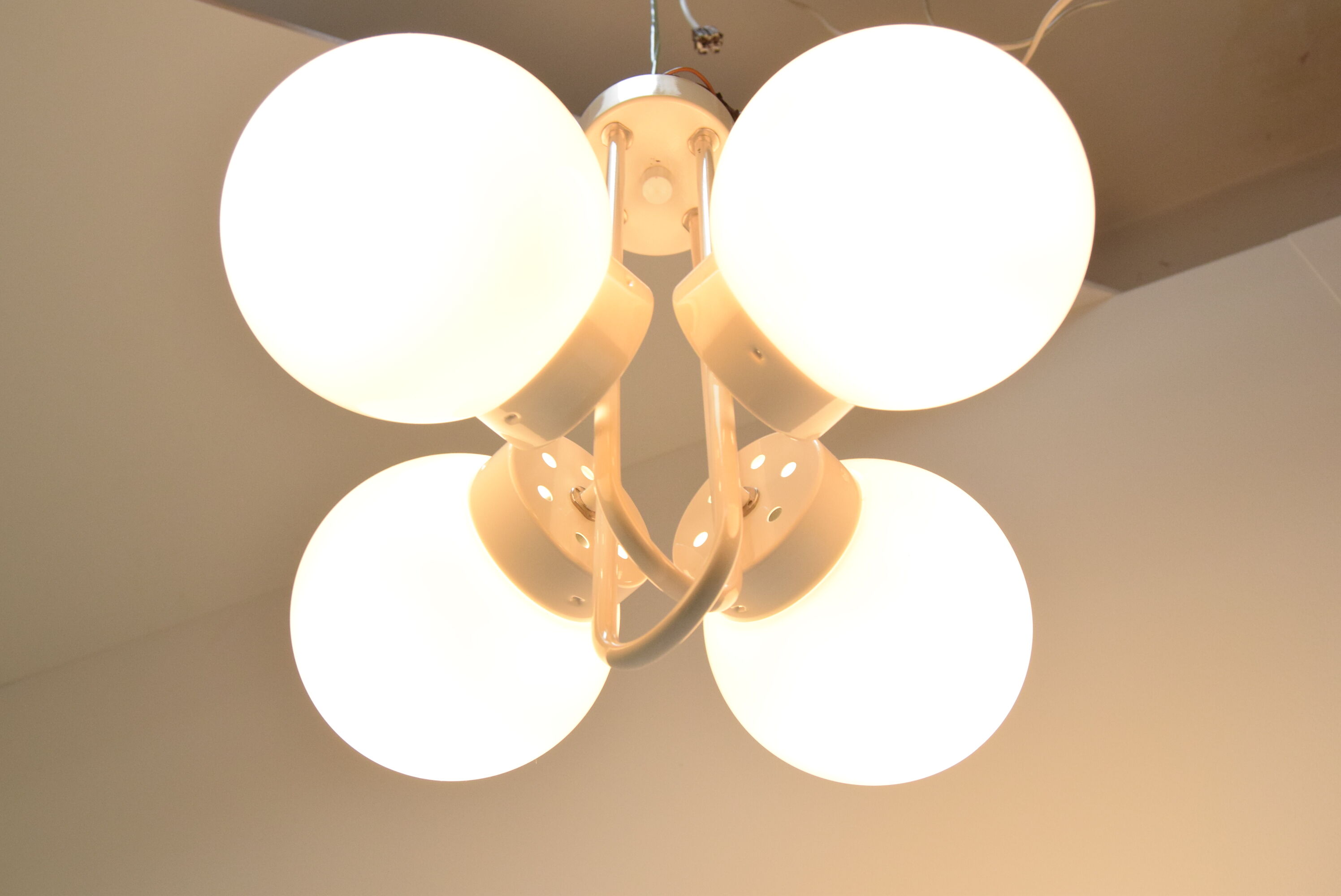 Lustre du milieu du siècle par Instala Decin, années 1970