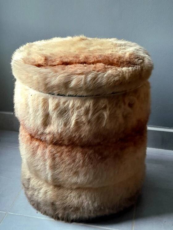 Cylindrical storage pouffe in faux fur 1970