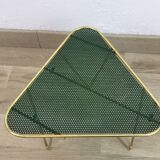 Table tripode perforée