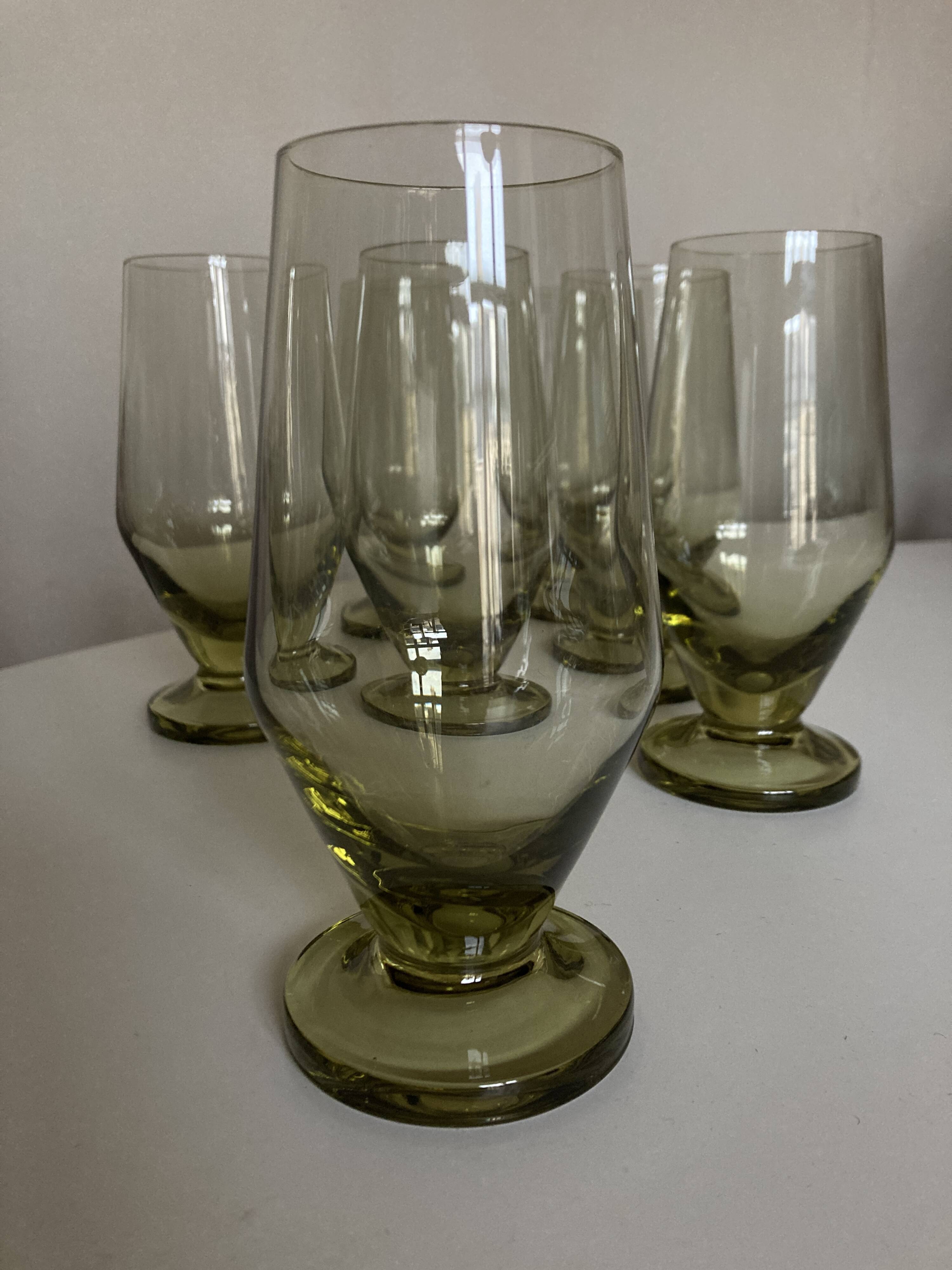 Set of 7 modernist lime green stemmed glasses 1950
