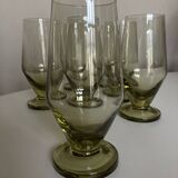 Set de 7 verres gobelets à pied modernistes vert tilleul 1950