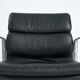 Bureau Eames Softpad marron, chaise EA418 Herman Miller, années 1980