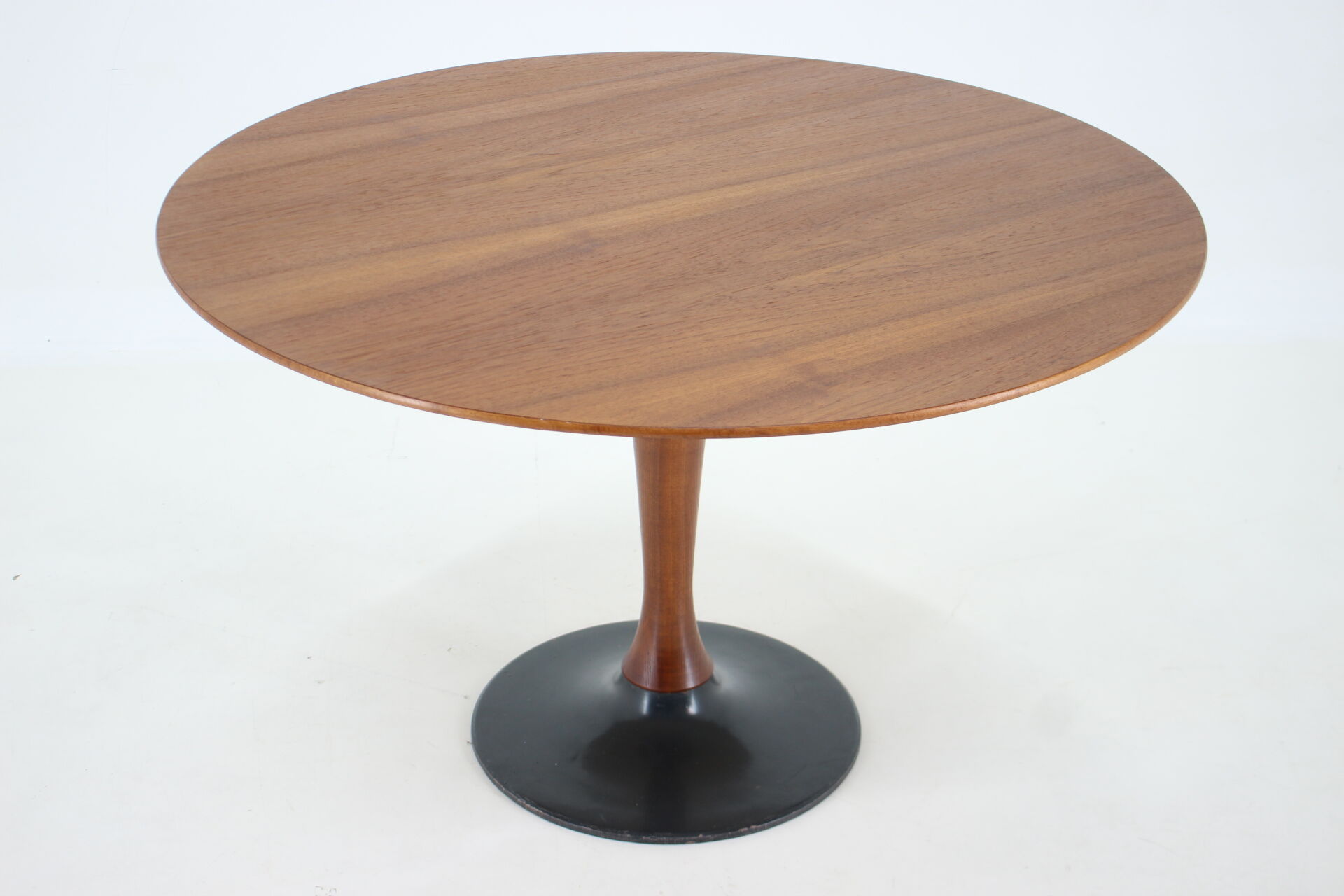 1970s Teak Round Dining Table, Czechoslovakia