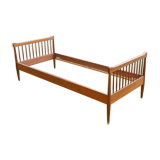 Lit scandinave années 60