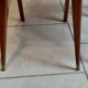 Paire de chaise moumoute vintage rouge pieds compas