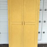 Armoire d'atelier peinte deux portes