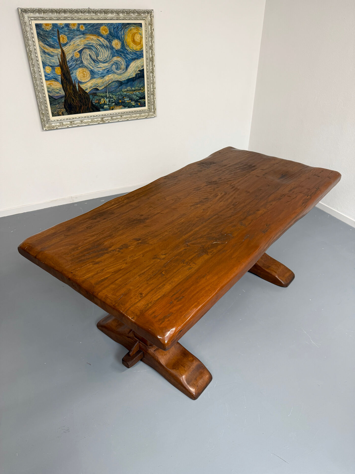 Monastery farmhouse table in thick solid oak, vintage 1960s.