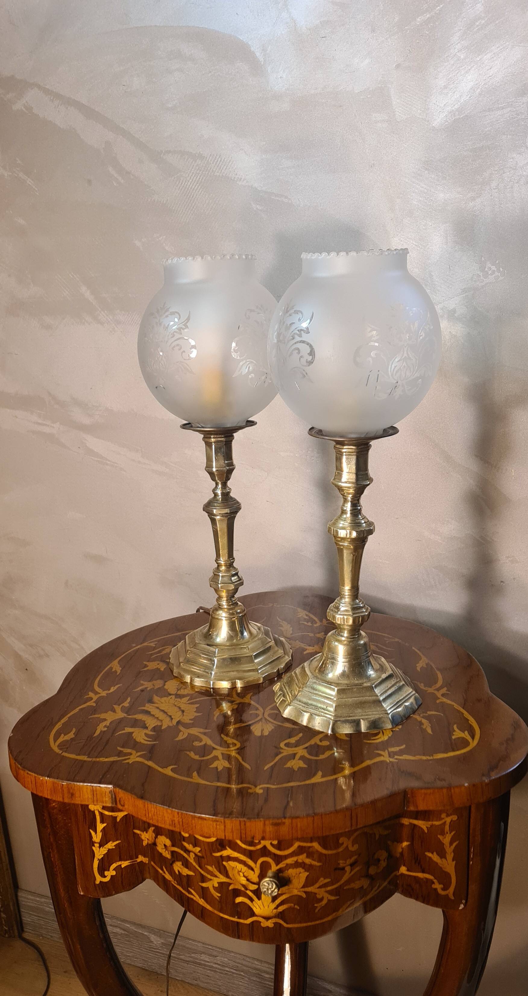 pair of art deco brass lamps with opaque etched glass 39x12