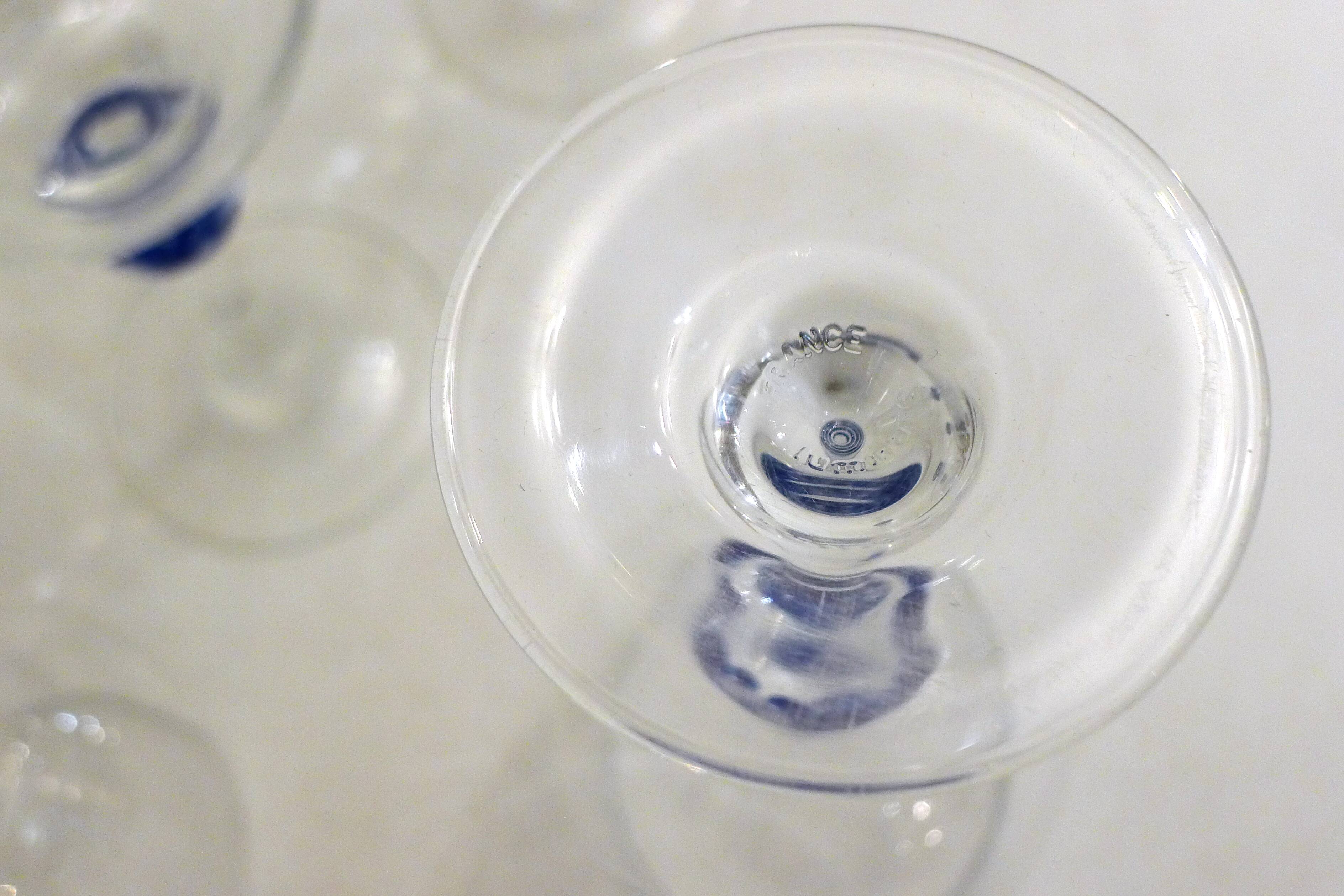 Set of 6 blue ball wine glasses by Luminarc.