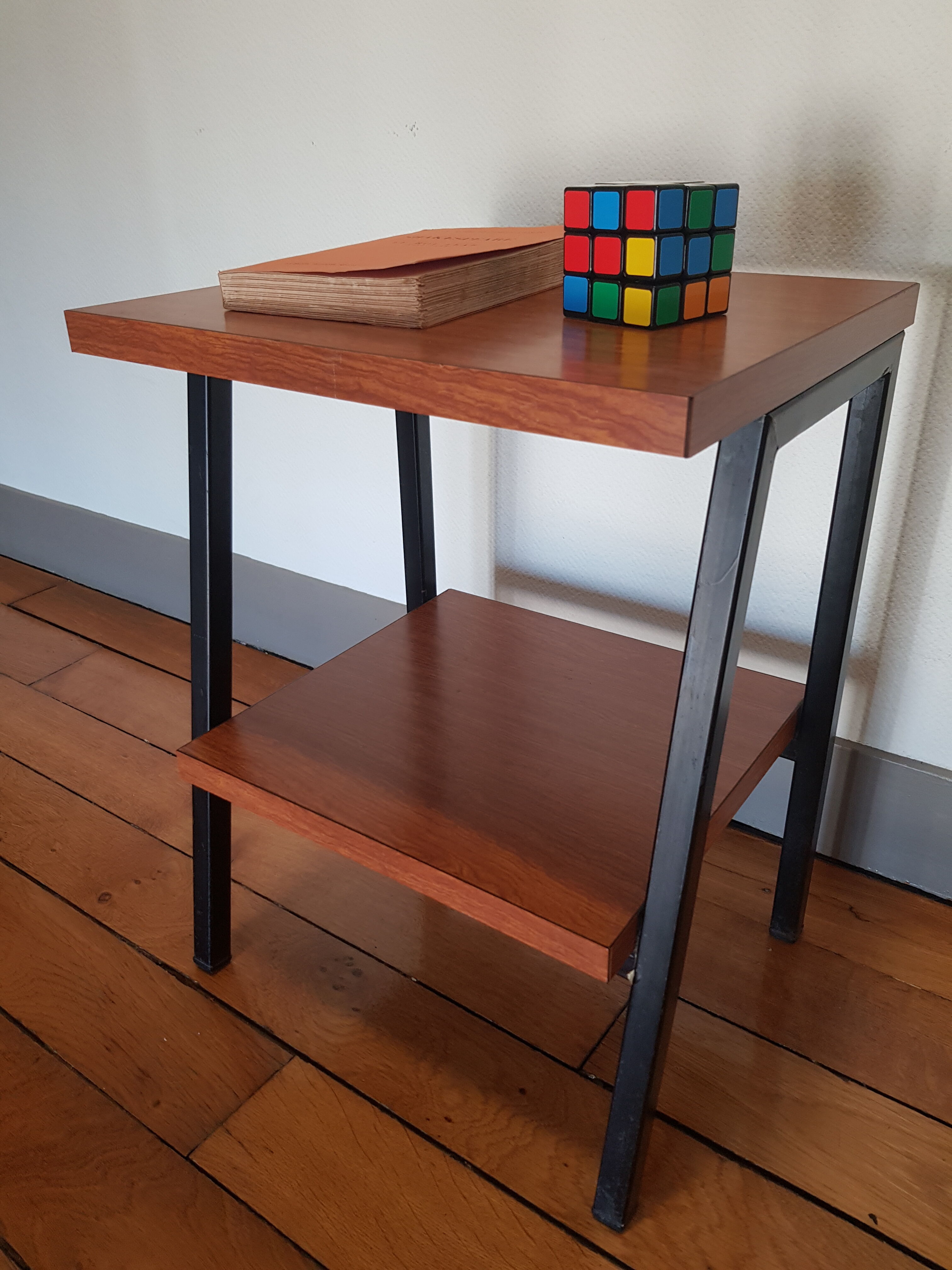 Gueridon metal and formica