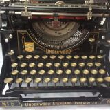 Old Underwood typewriter