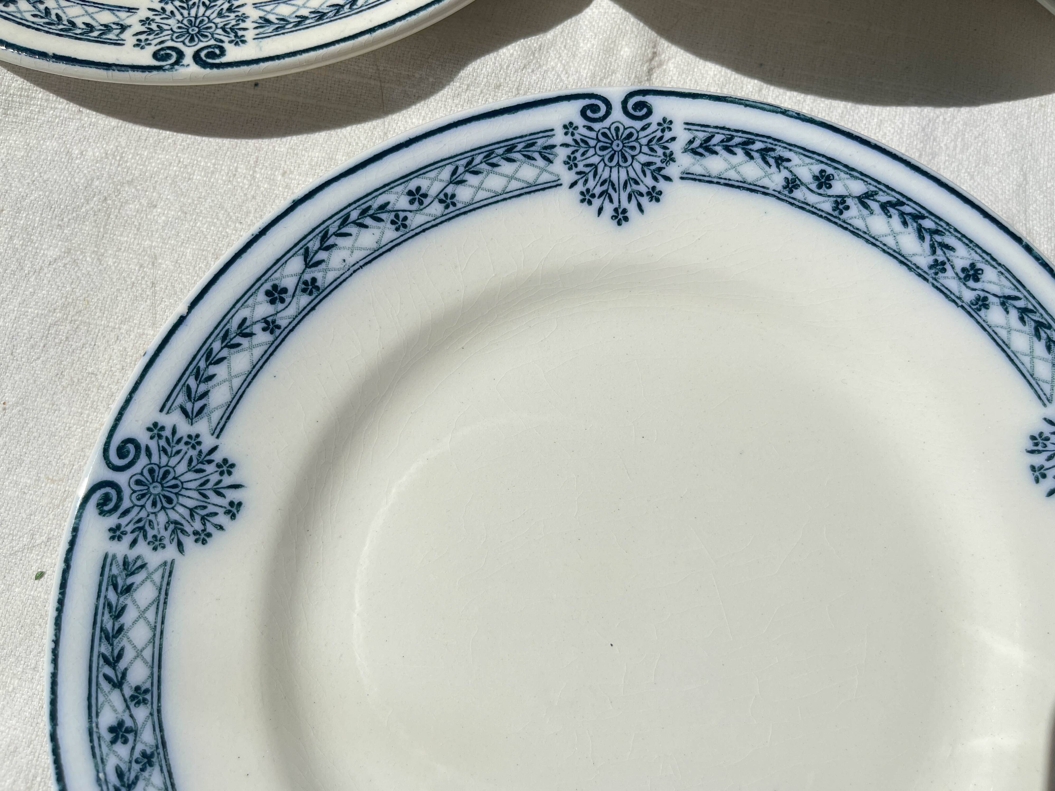 6 Small Plates Blue Iron Earth Salins Arbois Ennege model