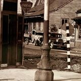 📸 Original photograph – Walker Evans, 1936 Sandwich shop front