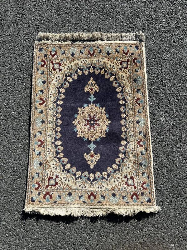 Tapis persan fait main