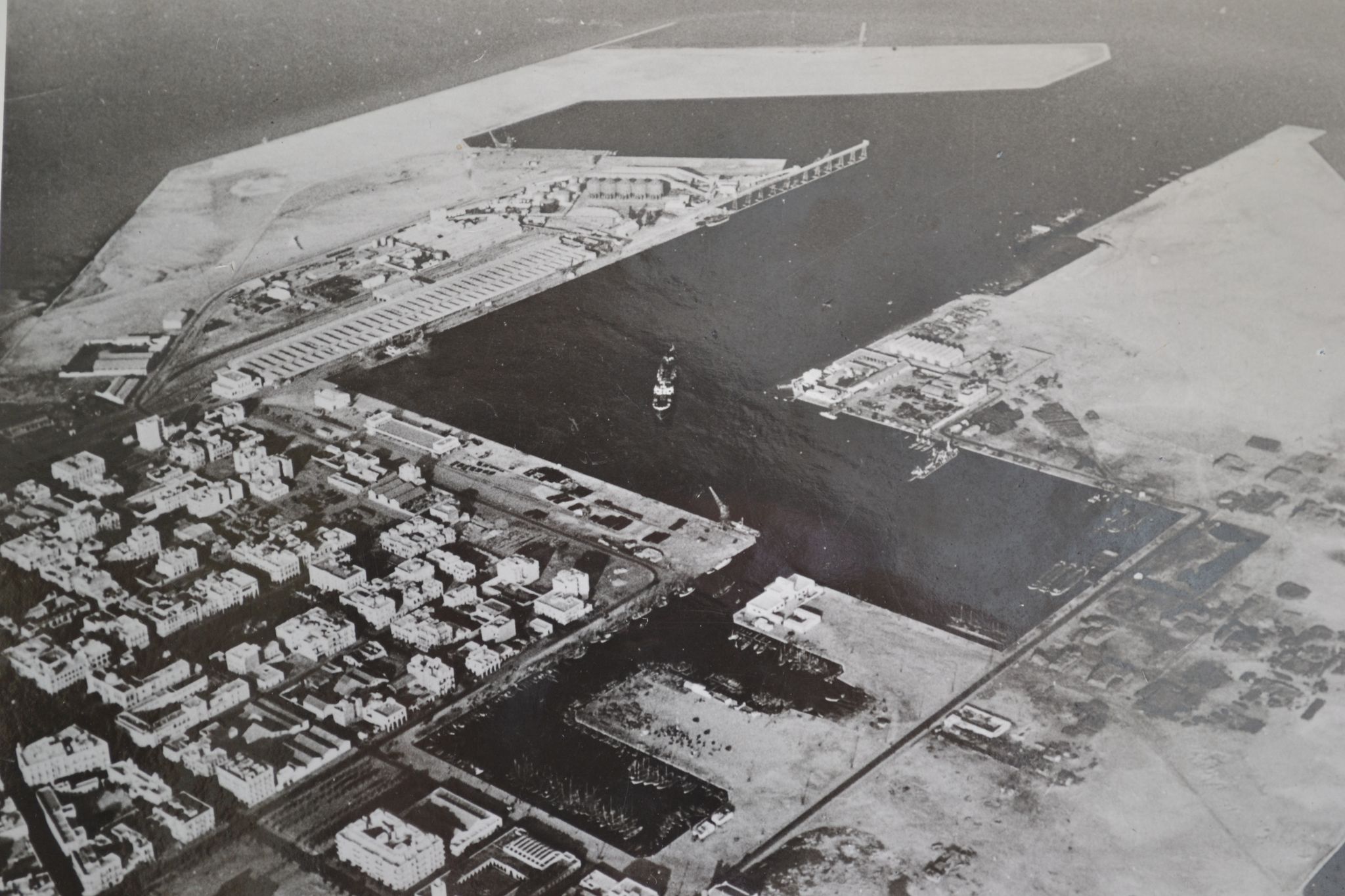 Photo argentique anonyme port de sfax vers 1950