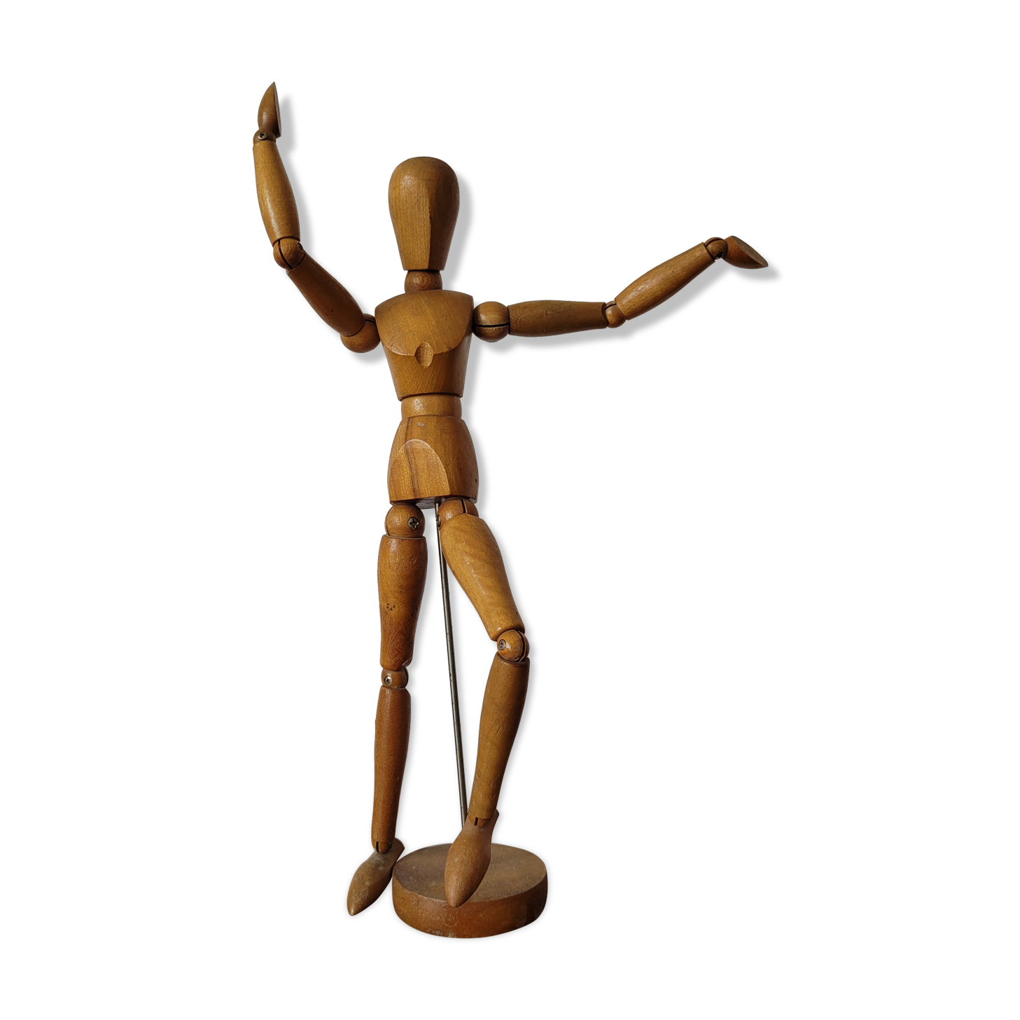 Articulated wooden mannequin