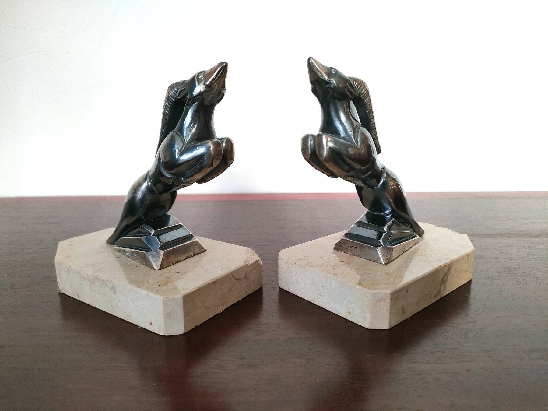 Pair of Gazelles bookends Hippolyte Moreau, signed - Spelter, marble