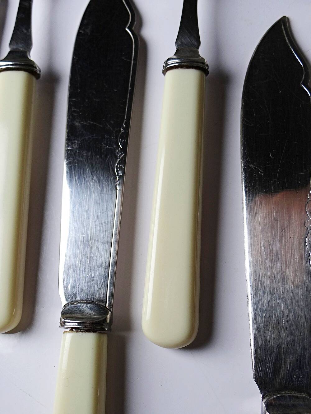 Rodgers Sheffield silver-plated fish service with ivorine vintage.