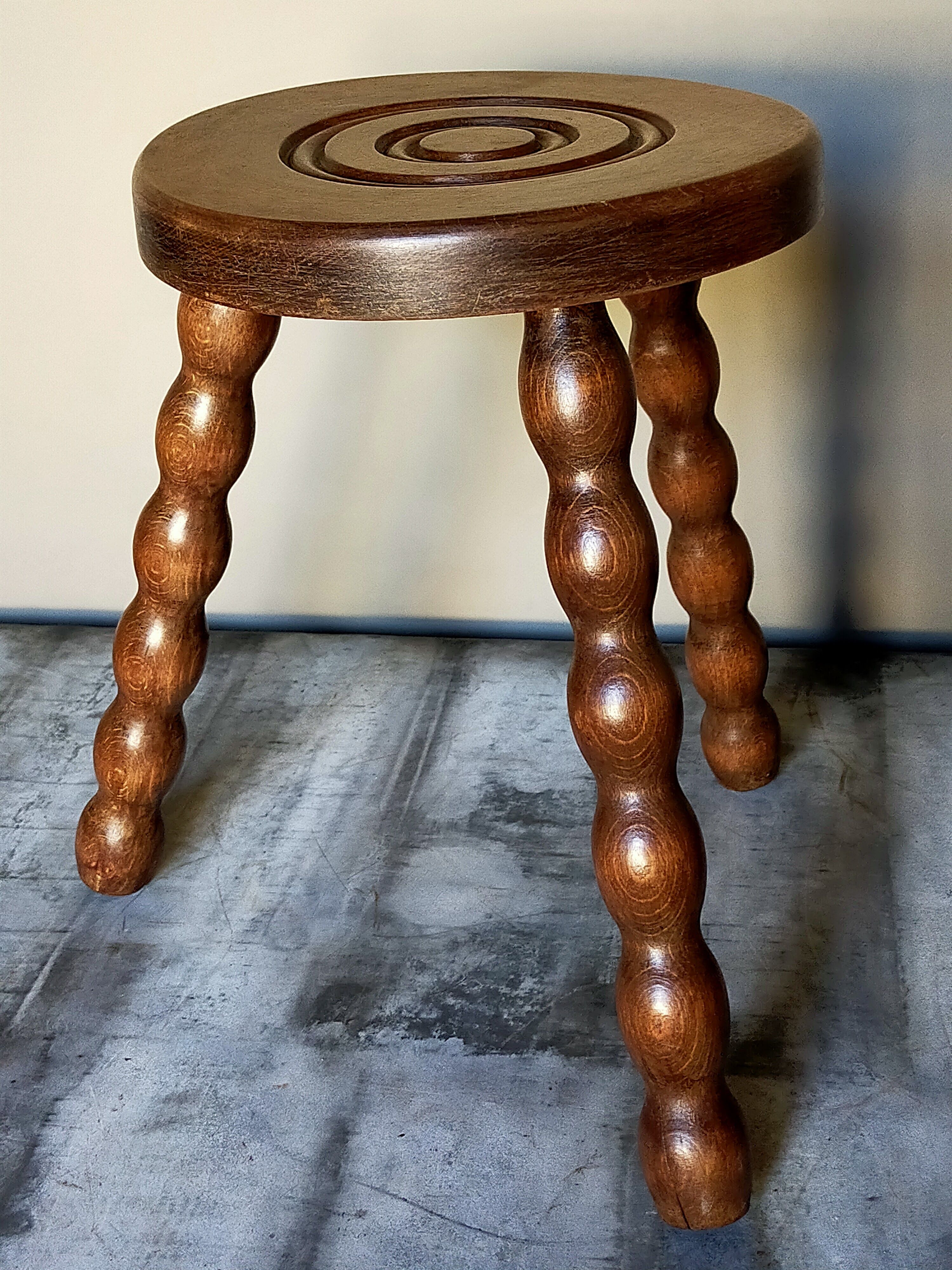 Vintage solid-turned wood tripod tripod