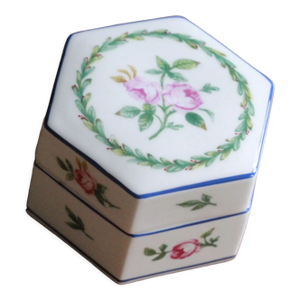 Porcelain jewelry box