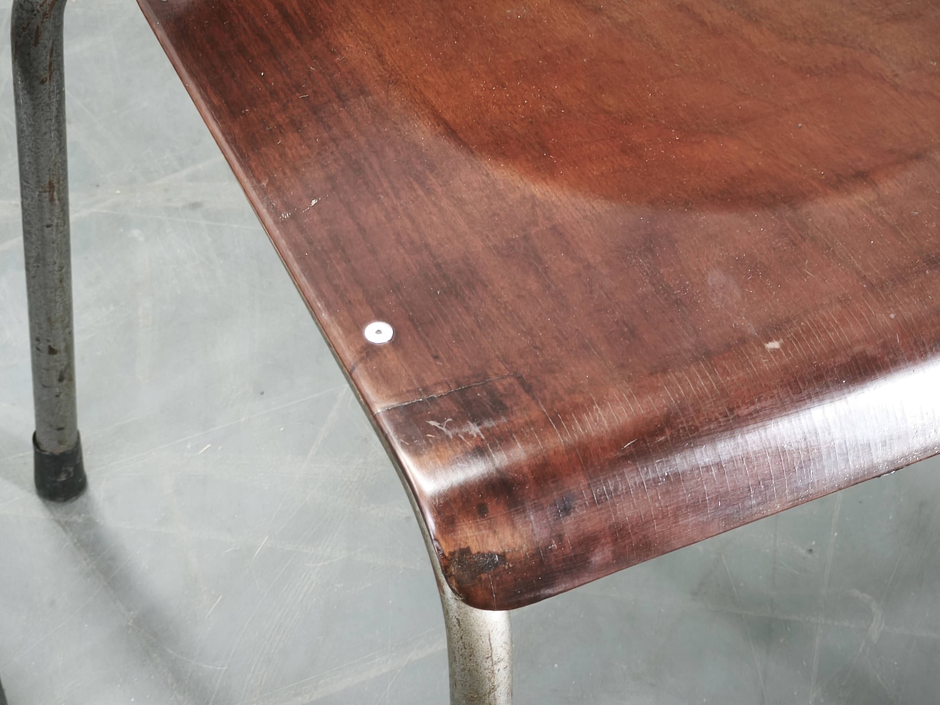 Set of 6 Gispen 106 Dutch Industrial Plywood Chairs, 1960s