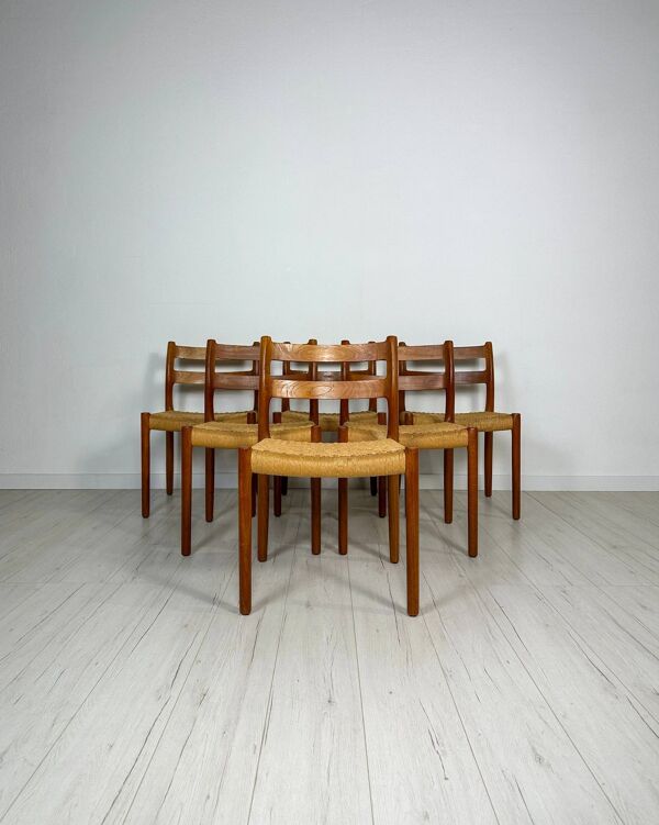 Ensemble de 6 chaises de salle à manger en teck danois avec cordage en papier, modèle 84 par Niels Møller des années 1960.