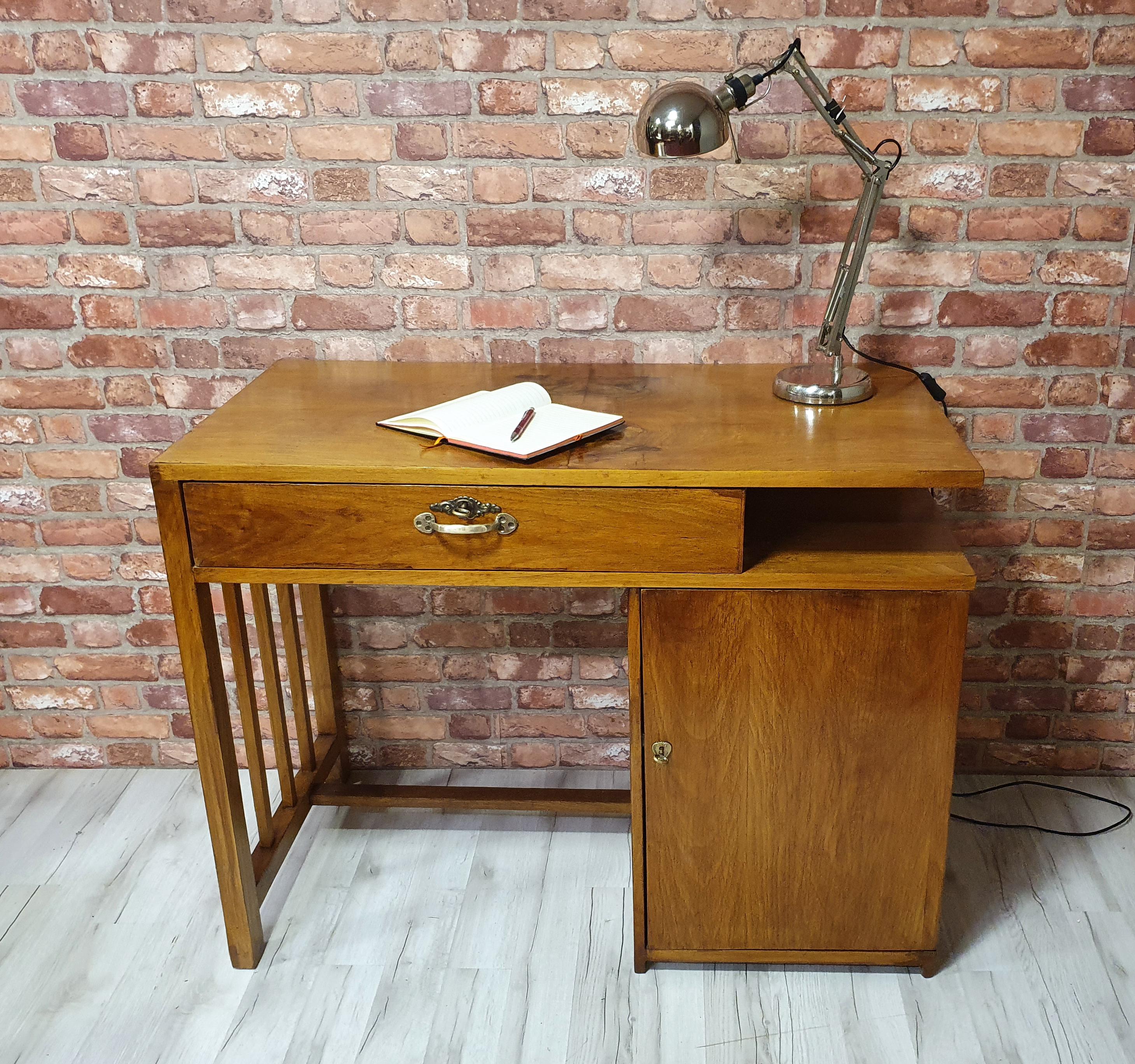 Retro desk, 1940s, after renovation