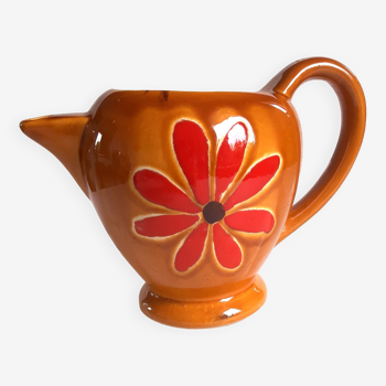 Flower pitcher