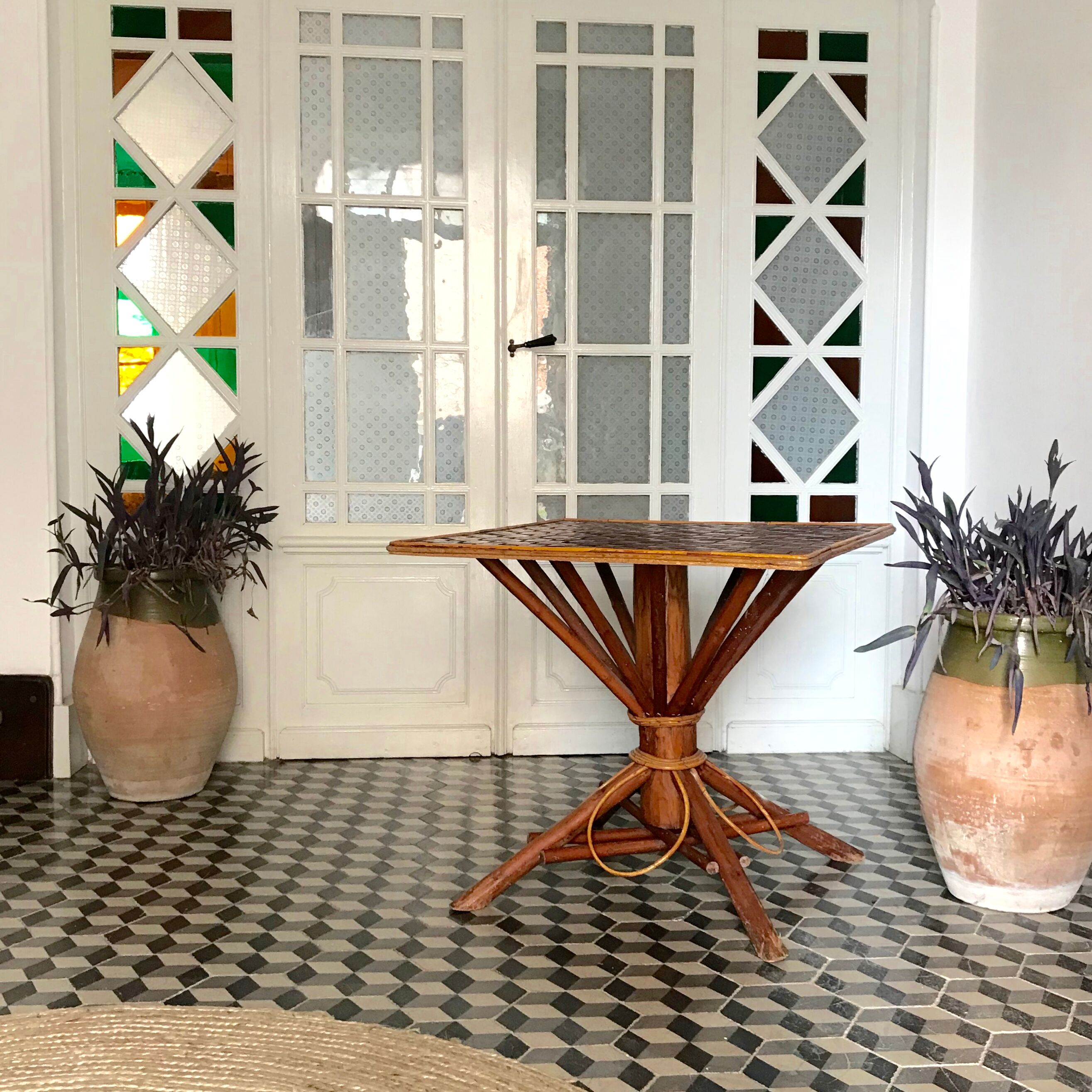 Table vintage en bambou et rotin