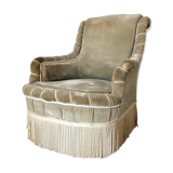 Green tod chair with twists