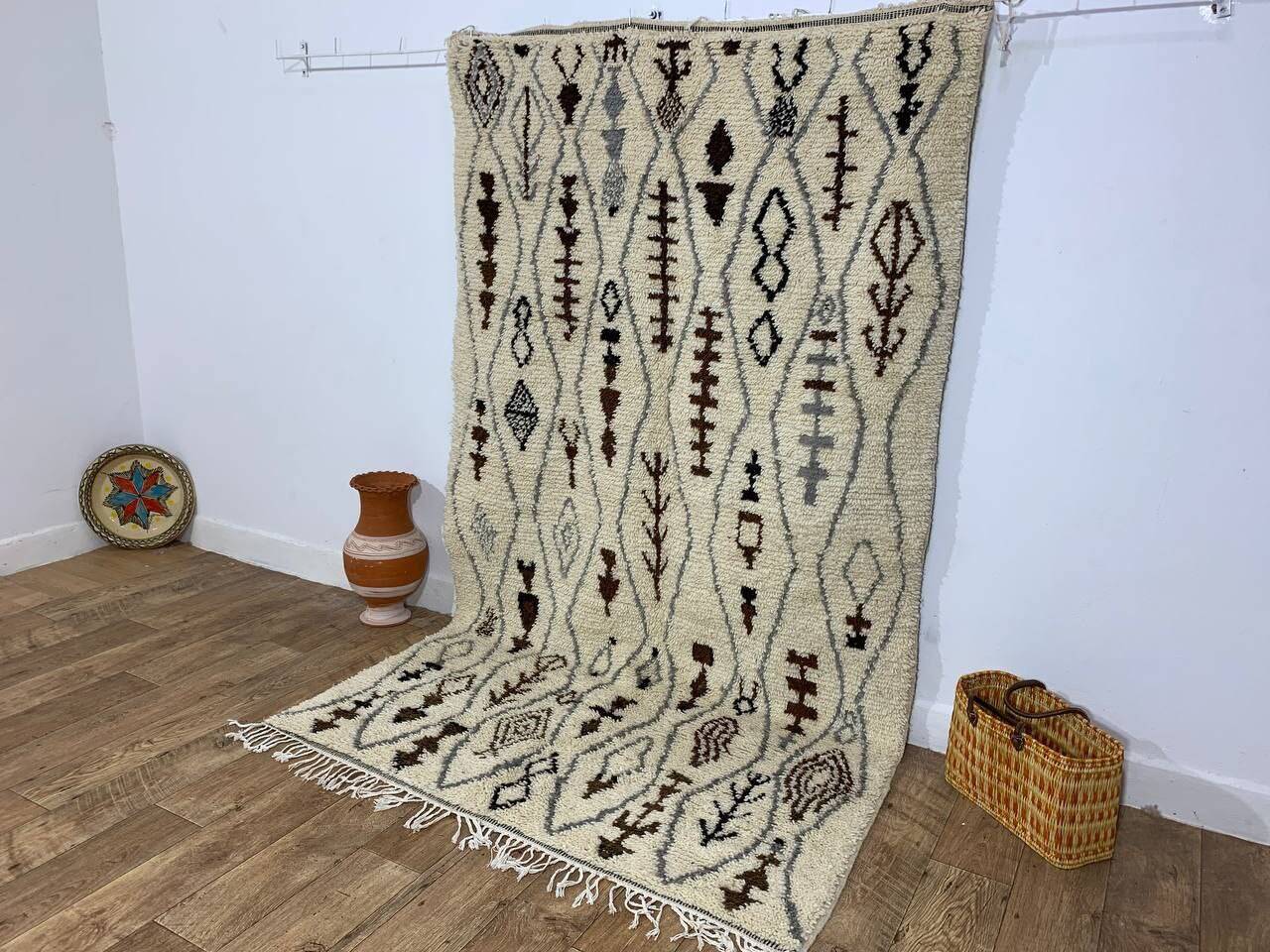 Handmade Moroccan Berber rug 254 X 144 CM
