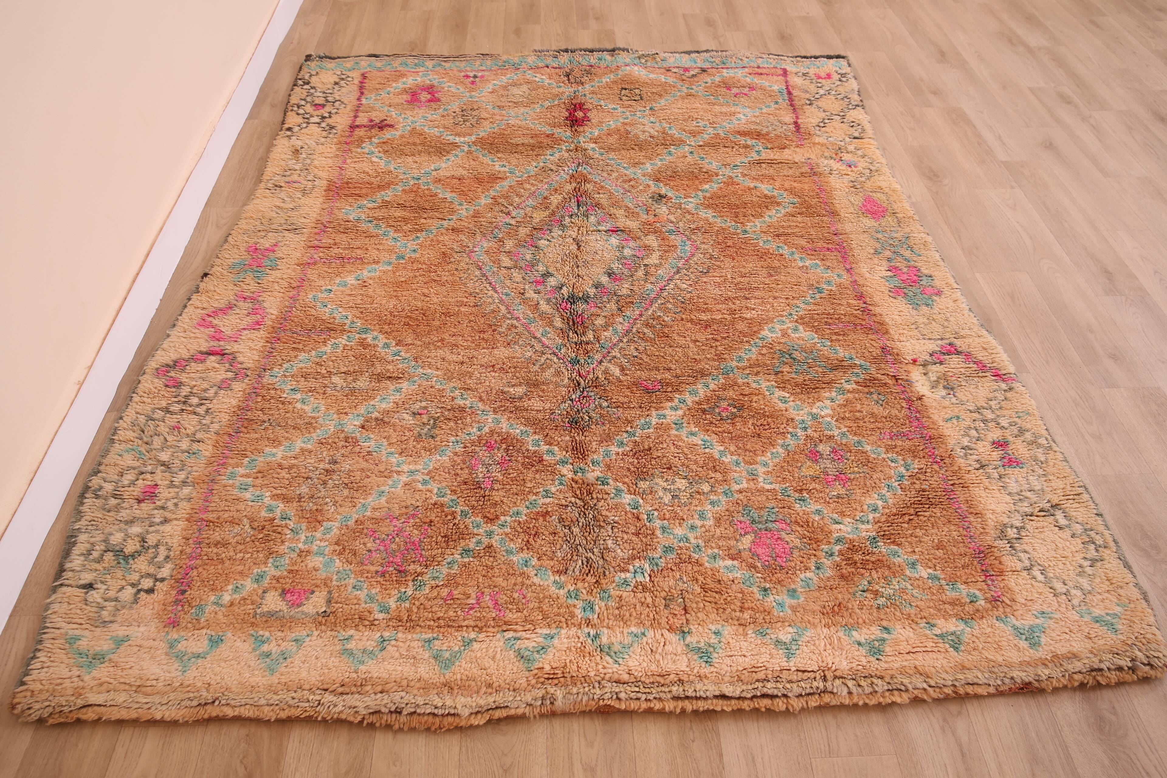 Peach Vintage Moroccan Rug 170 x 230 cm, Berber Wool Rug, Handmade Boho Rug