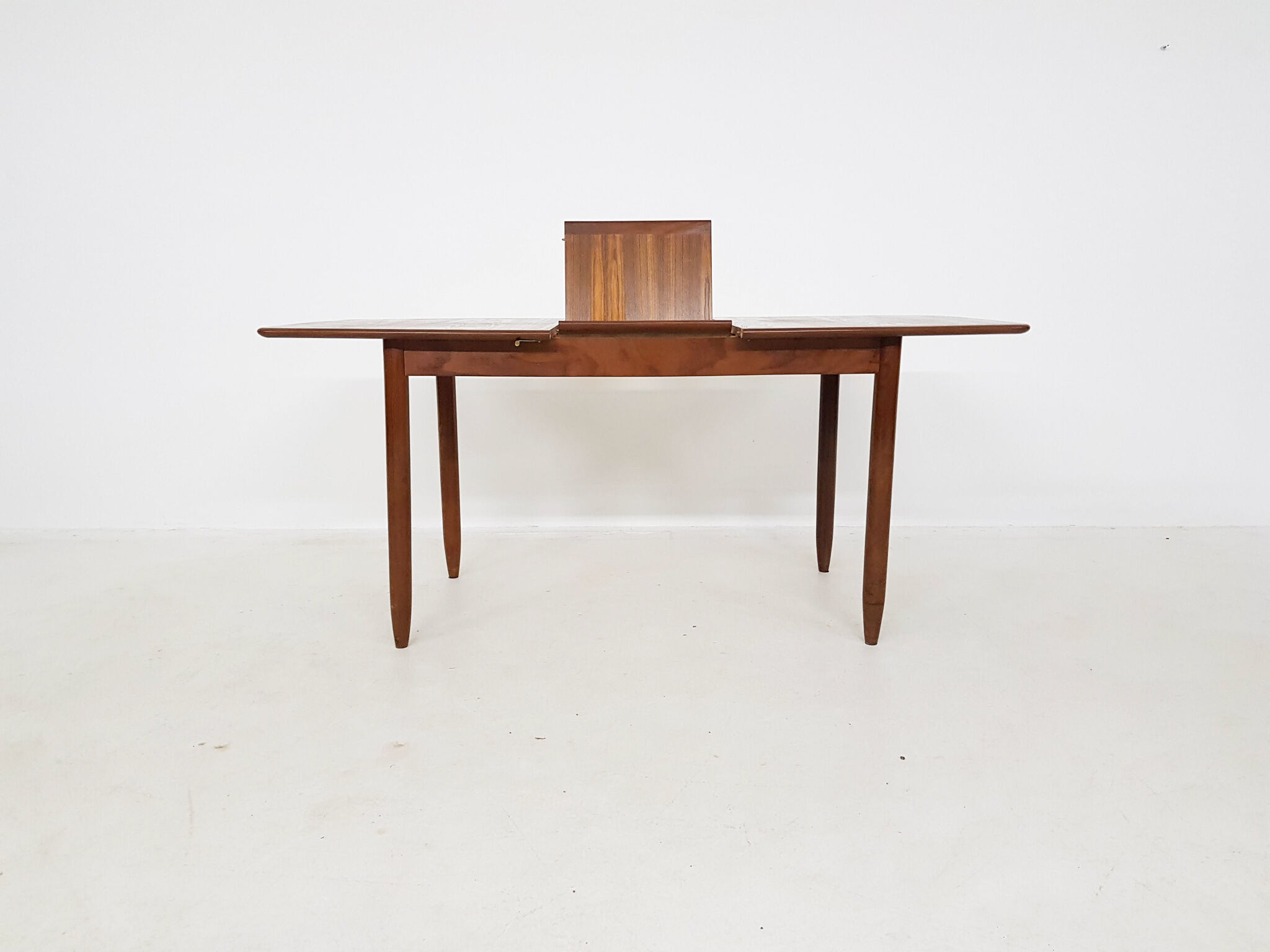 Mid-century teak extendable dining table, Netherlands 1950's