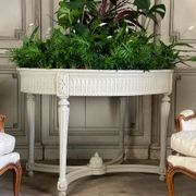 Jardinière en bois sculpté peint, vers 1900