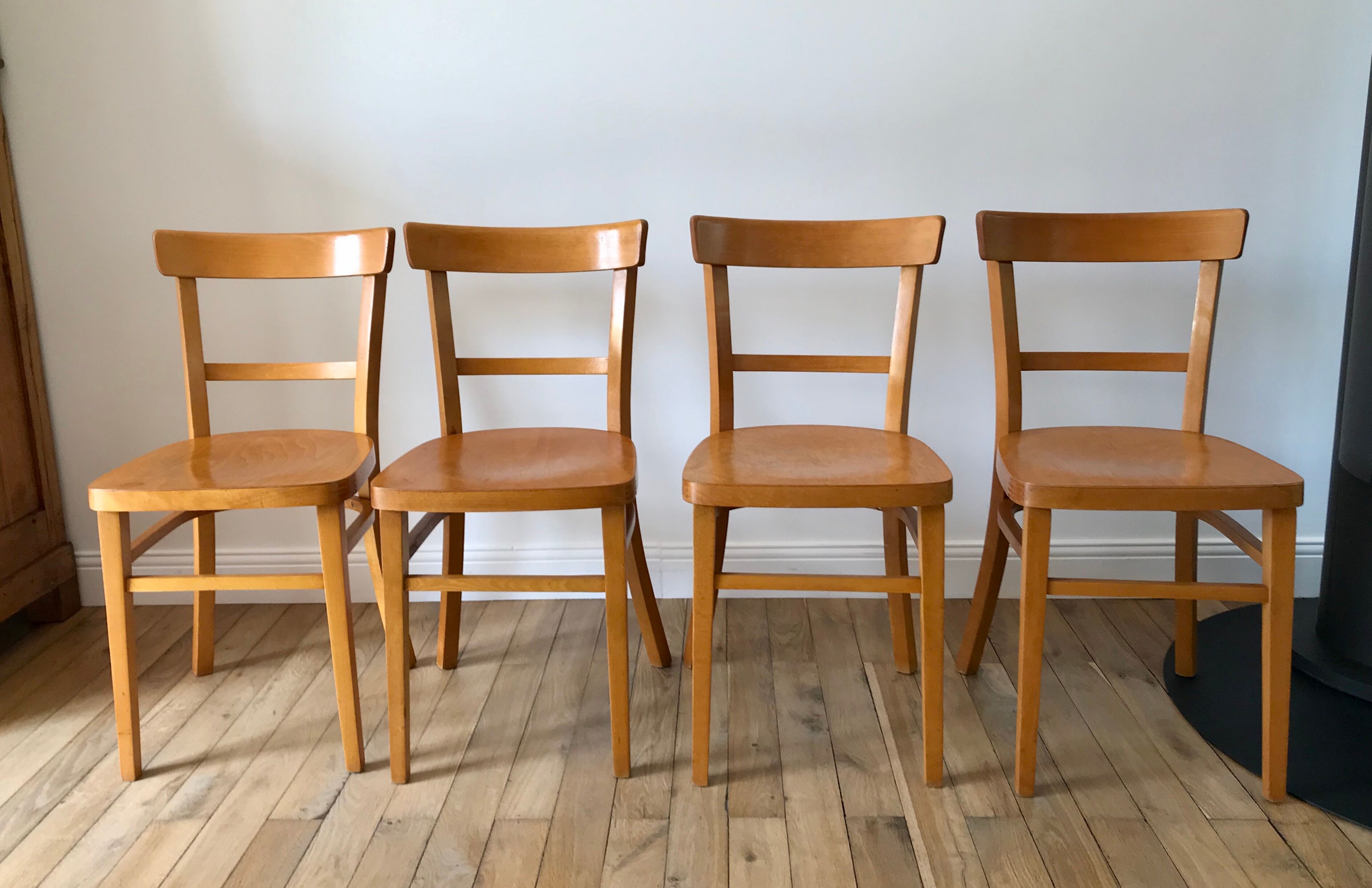 set of 4 Thonet bistro chairs in curved wood honey Mid-Century 50s