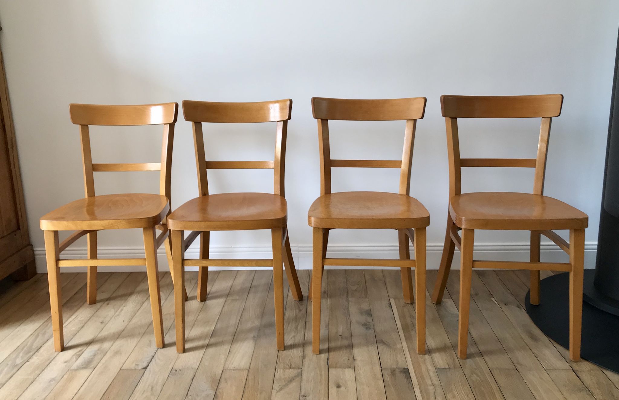 set of 4 Thonet bistro chairs in curved wood honey Mid-Century 50s